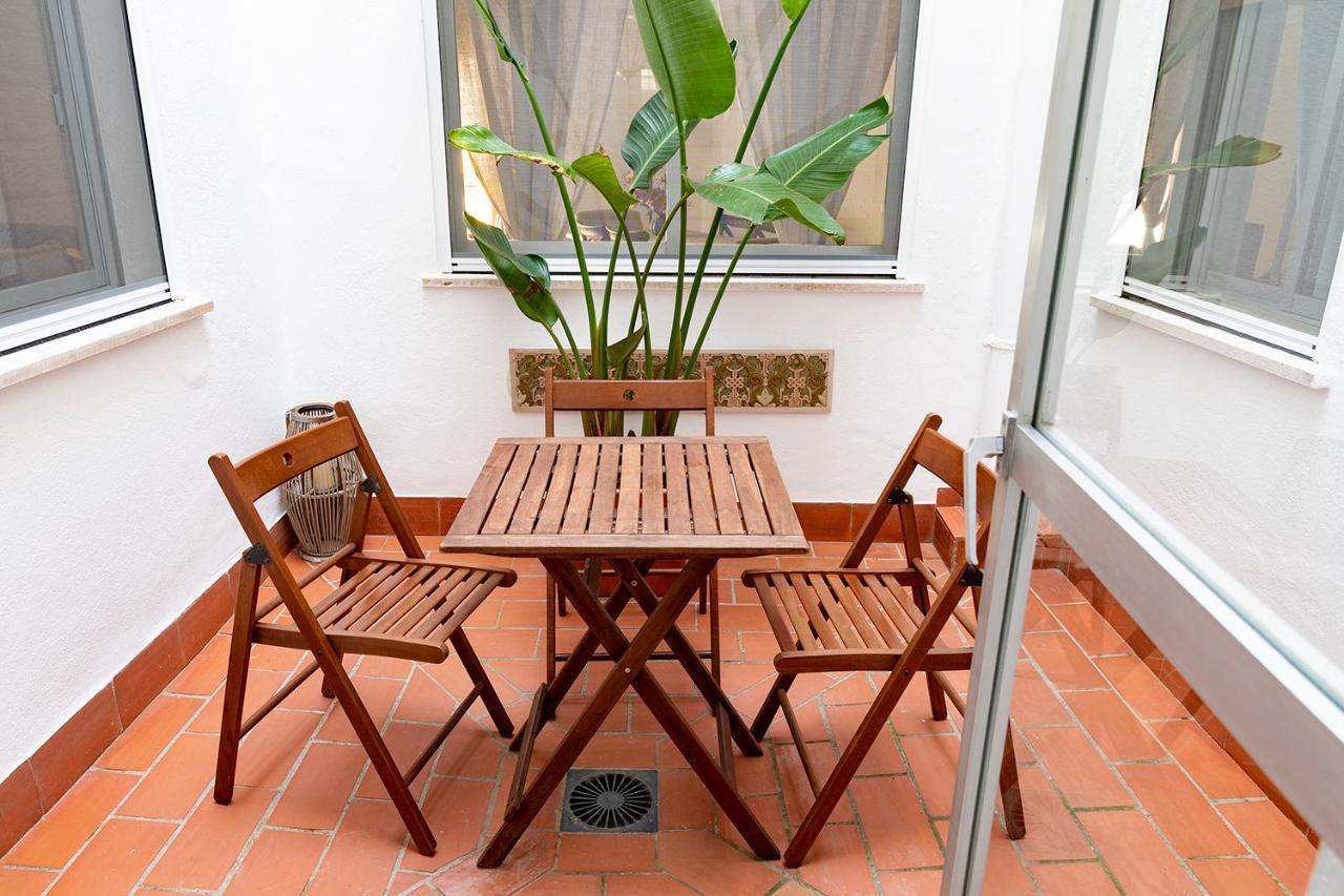 Ziba Cordoba Only Families Apartment Exterior photo